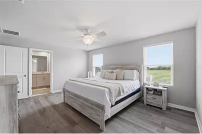 7623 Momentum Parkway, Wesley Chapel, FL 33545 - Photo 13