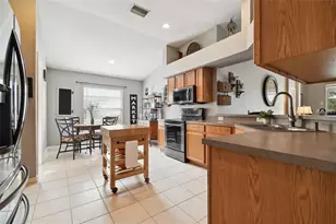 7655 Citrus Blossom Dr, Land O Lakes, FL 34637 - Photo 21