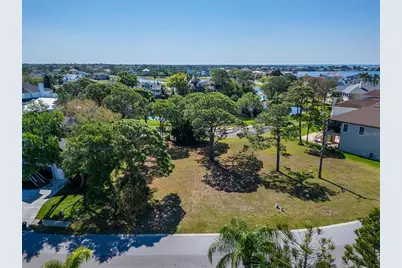 N Pointe Alexis Drive, Tarpon Springs, FL 34689 - Photo 15