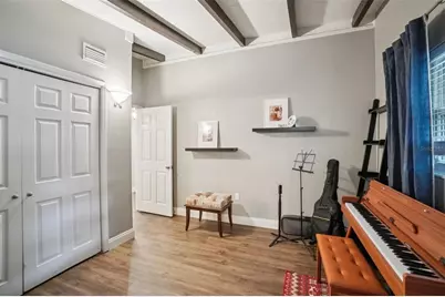 3218 W Oakellar Avenue, Tampa, FL 33611 - Photo 23