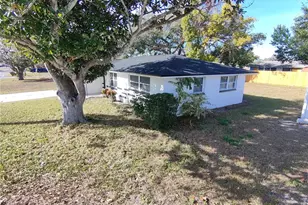 7521 Bougenville Dr, Port Richey, FL 34668 - Photo 13