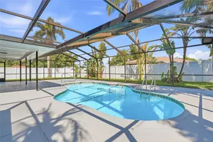 2644 Pebble Beach Dr, Clearwater, FL 33761 - Photo 43