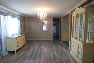 36506 Kay Ave, Zephyrhills, FL 33542 - Photo 9