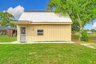 216 Corbett Rd, Lithia, FL 33547 - Photo 69