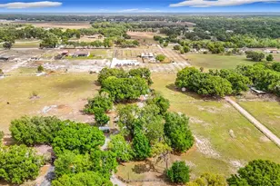 216 Corbett Rd, Lithia, FL 33547 - Photo 11