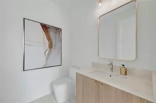 7176 S Shore Dr S, Saint Petersburg, FL 33707 - Photo 53