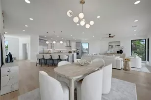 7176 S Shore Dr S, Saint Petersburg, FL 33707 - Photo 23