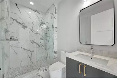 7176 S Shore Drive S, Saint Petersburg, FL 33707 - Photo 39