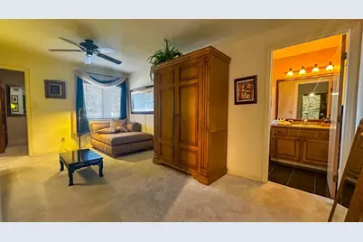 1635 Royal Palm Drive S #A, Gulfport, FL 33707 - Photo 39