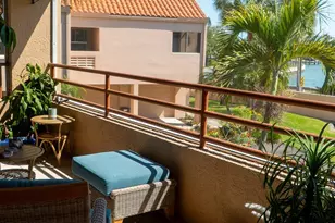 1635 Royal Palm Dr S, Gulfport, FL 33707 - Photo 51