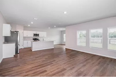 35459 Arbor Retreat Drive, Zephyrhills, FL 33541 - Photo 9