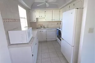 101 Cambridge Trail, Sun City Center, FL 33573 - Photo 9