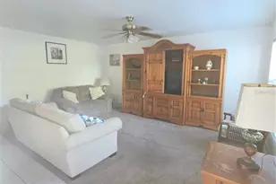 101 Cambridge Trail, Sun City Center, FL 33573 - Photo 3