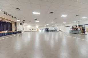 2040 World Pkwy Blvd, Clearwater, FL 33763 - Photo 27