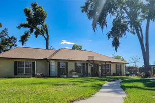 2935 Forest Cir, Seffner, FL 33584 - Photo 1