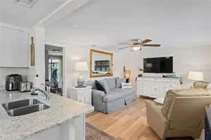 1980 Tahitian Pl, Dunedin, FL 34698 - Photo 3