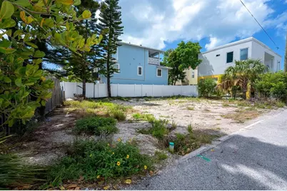 119 95th Avenue, Treasure Island, FL 33706 - Photo 9