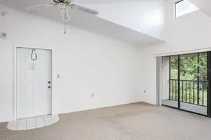 3166 Lake Pine Way S, Tarpon Springs, FL 34688 - Photo 5