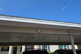 10342 Carrollwood Ln, Tampa, FL 33618 - Photo 17