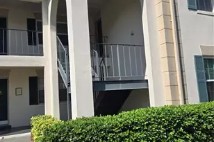 10342 Carrollwood Ln, Tampa, FL 33618 - Photo 1