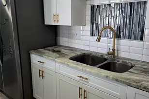 5232 Soarrow Dr, Holiday, FL 34690 - Photo 7