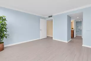450 Treasure Island Causeway, Treasure Island, FL 33706 - Photo 17