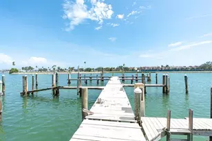 450 Treasure Island Causeway, Treasure Island, FL 33706 - Photo 11