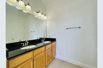 8626 Miramar Terrace Circle, Temple Terrace, FL 33637 - Photo 23