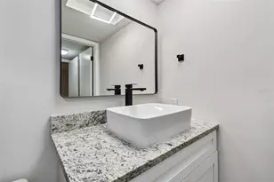 4800 Brittany Dr S, Saint Petersburg, FL 33715 - Photo 31