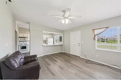 1010 N Pebble Beach Boulevard, Sun City Center, FL 33573 - Photo 5