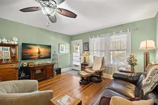 1035 E Robson St, Tampa, FL 33604 - Photo 9