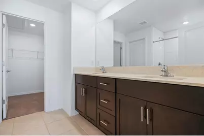 13755 Big Hawk Way, Lithia, FL 33547 - Photo 23