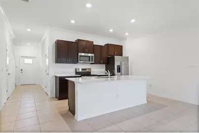 13755 Big Hawk Way, Lithia, FL 33547 - Photo 7