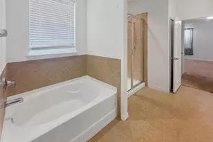 12425 Fairlawn Dr, Riverview, FL 33579 - Photo 9