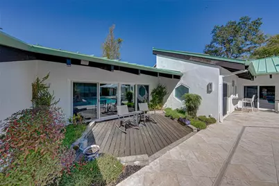 1200 45th Avenue N, Saint Petersburg, FL 33703 - Photo 21