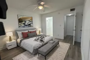 4435 1st St NE, Saint Petersburg, FL 33703 - Photo 17