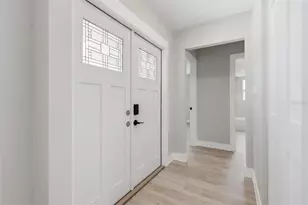 9278 78th Pl, Seminole, FL 33777 - Photo 9