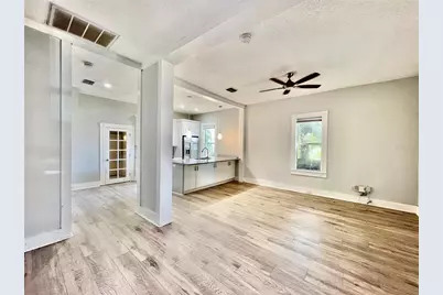 111 W Amelia Avenue, Tampa, FL 33602 - Photo 3
