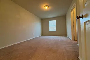 4912 White Sanderling Ct, Tampa, FL 33619 - Photo 27