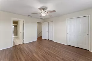 4912 White Sanderling Ct, Tampa, FL 33619 - Photo 19
