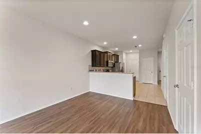 4912 White Sanderling Court, Tampa, FL 33619 - Photo 15