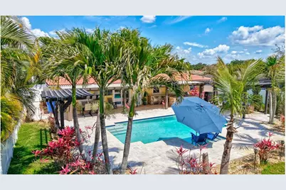 3890 Benson Avenue N, Saint Petersburg, FL 33713 - Photo 39