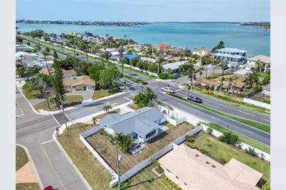 2 79th Street S, Saint Petersburg, FL 33707 - Photo 71