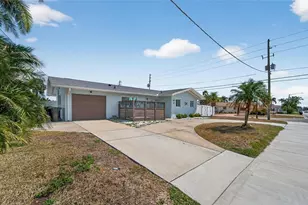 2 79th St S, Saint Petersburg, FL 33707 - Photo 41
