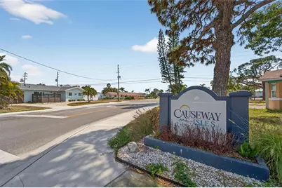 2 79th Street S, Saint Petersburg, FL 33707 - Photo 57