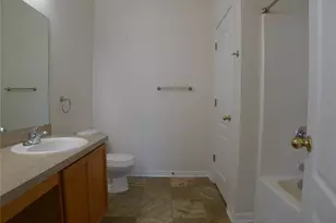 6829 Lake Eaglebrooke Dr, Lakeland, FL 33813 - Photo 9