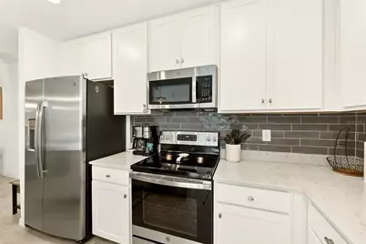 18028 Gawthrop Drive #101, Bradenton, FL 34211 - Photo 7