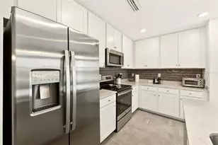 18028 Gawthrop Dr, Bradenton, FL 34211 - Photo 9