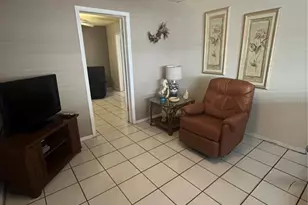 2405 Corrine St, Tampa, FL 33605 - Photo 15