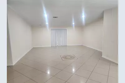 1209 Blue Sky Place, Dover, FL 33527 - Photo 5